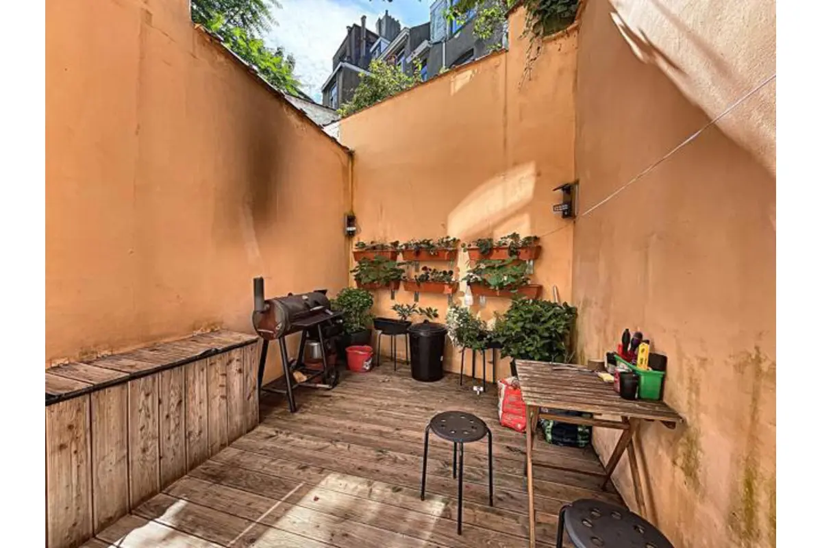 Huis te  koop in Schaarbeek 1030 399000.00€ 5 slaapkamers 133.00m² - Zoekertje 628952