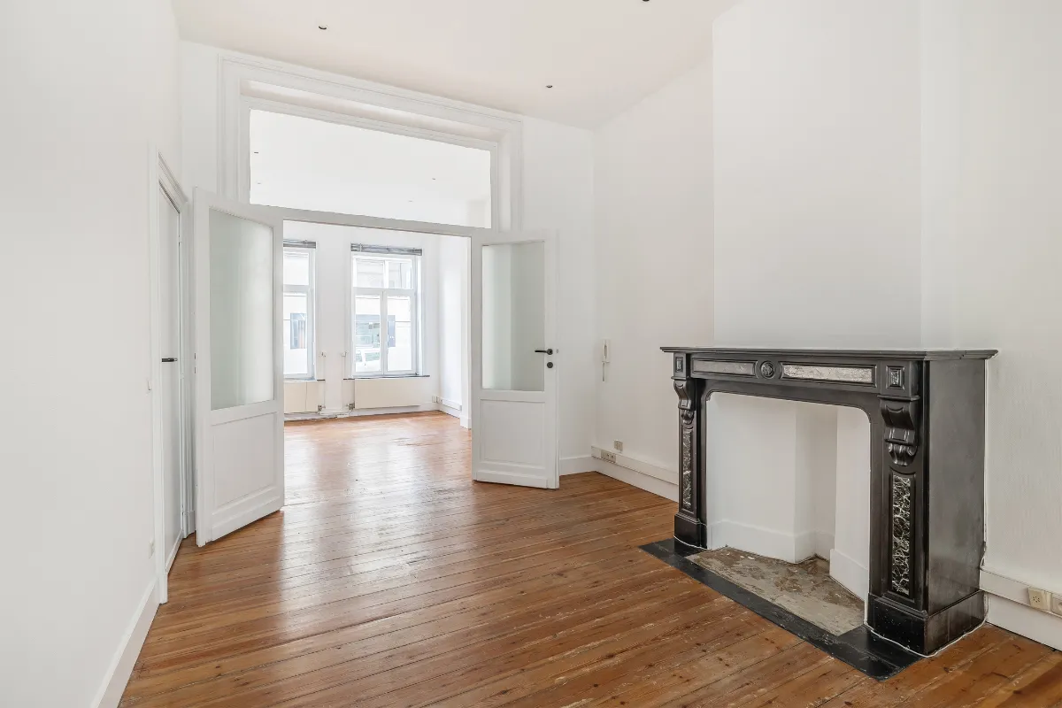 Handelszaak te  huur in Elsene 1050 1450.00€  slaapkamers 70.00m² - Zoekertje 629211