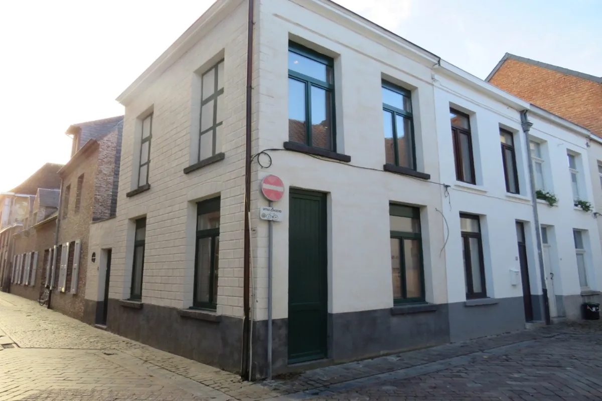 Huis te  huur in Lier 2500 995.00€ 1 slaapkamers 80.00m² - Zoekertje 628444