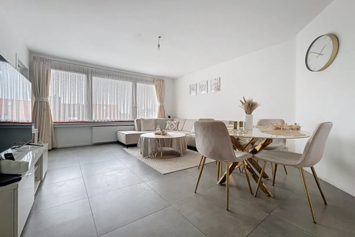 Appartement à louer à Berchem-Sainte-Agathe 1082 950.00€ 1 chambres 60.00m² - annonce 629504