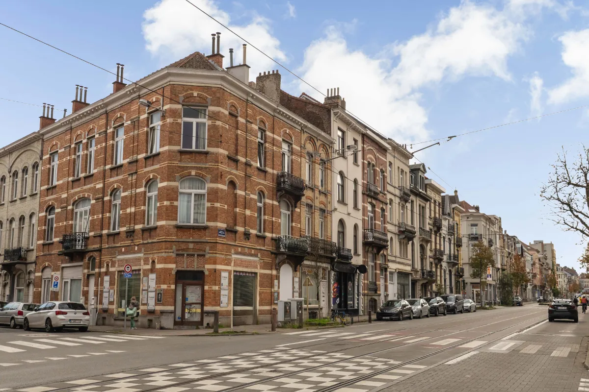 Appartement te  koop in Etterbeek 1040 179000.00€ 1 slaapkamers 40.00m² - Zoekertje 628473