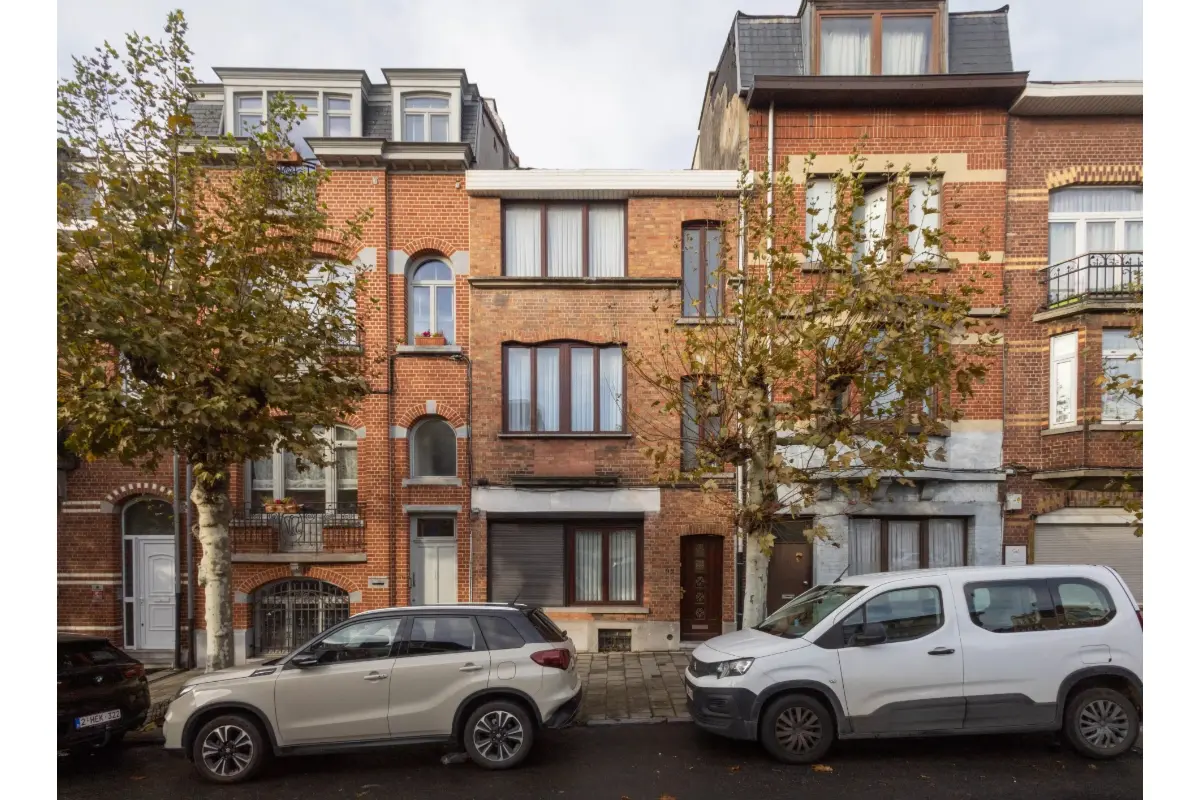 Huis te  in Schaarbeek 1030 480000.00€ 5 slaapkamers 210.00m² - Zoekertje 628526