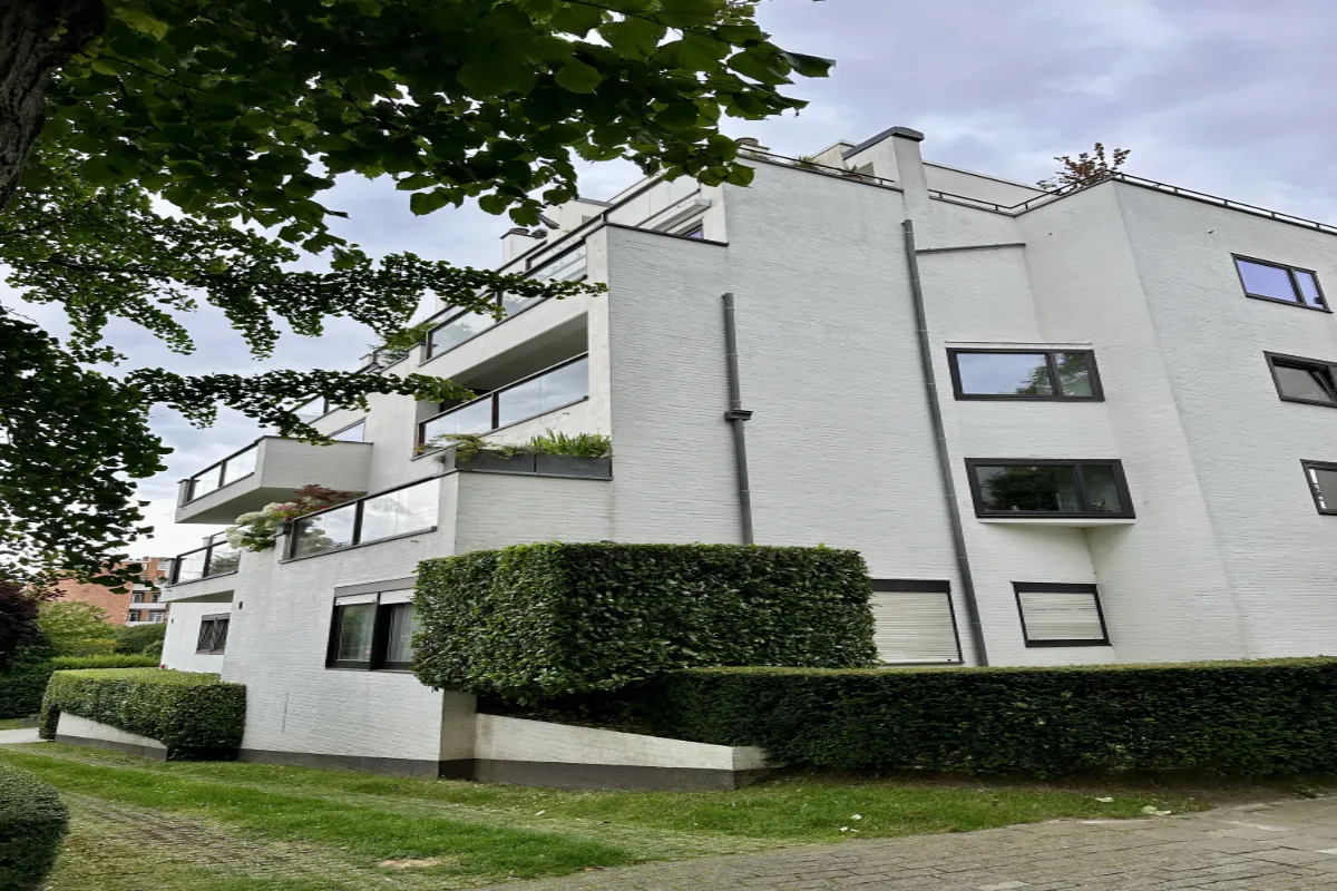 Appartement te  koop in Ukkel 1180 490000.00€ 2 slaapkamers 110.00m² - Zoekertje 629427