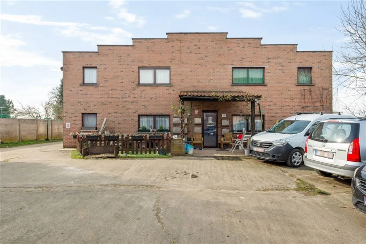 Appartementsgebouw te  koop in Nederokkerzeel 1910 1250000.00€ 18 slaapkamers 981.00m² - Zoekertje 629352