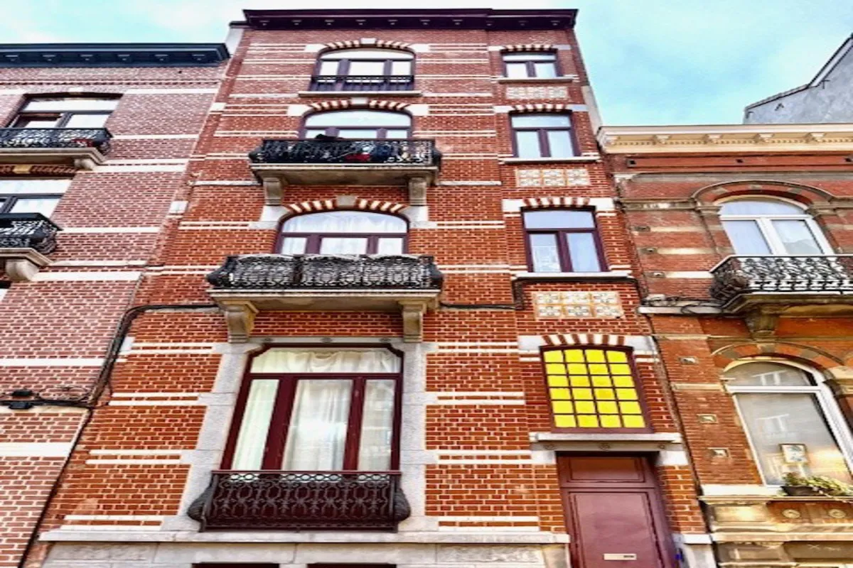 Immeuble mixte à vendre à Saint-Gilles 1060 950000.00€ 5 chambres 438.00m² - annonce 628554