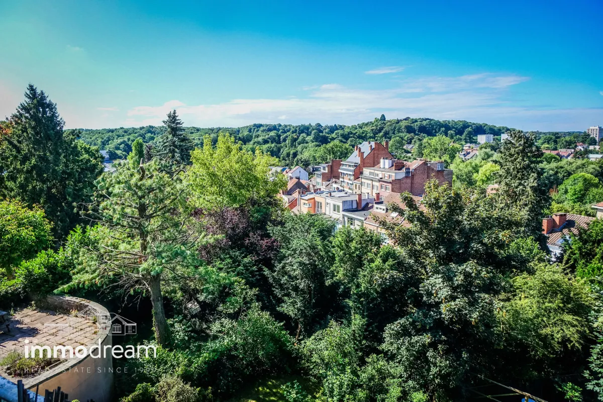 Appartement te  koop in Ukkel 1180 358000.00€ 2 slaapkamers 85.00m² - Zoekertje 628749