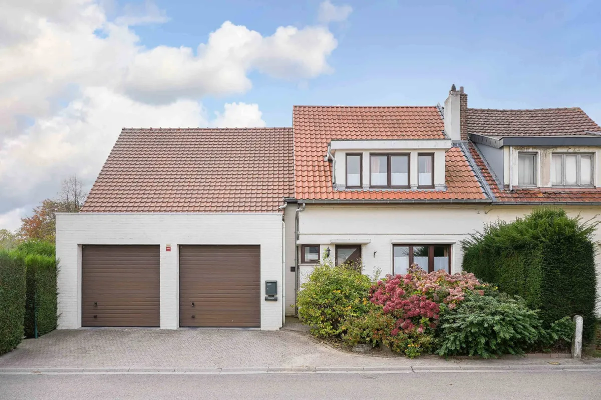 Maison à vendre à Limal 1300 585000.00€ 3 chambres 220.00m² - annonce 628472