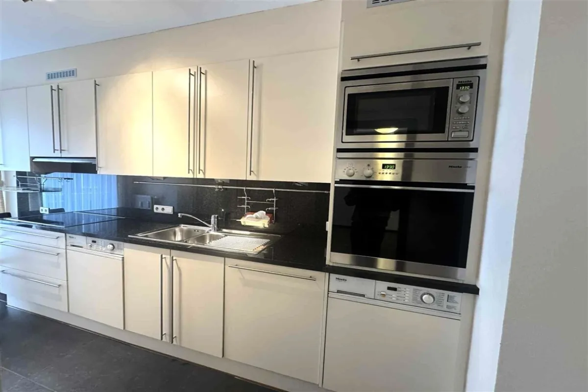 Appartement à louer à Berchem-Sainte-Agathe 1082 1250.00€ 2 chambres 85.00m² - annonce 628865