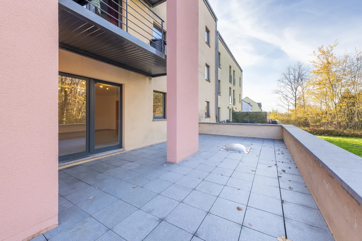 Appartement te  koop in Aarlen 6700 265000.00€ 2 slaapkamers 90.00m² - Zoekertje 628455