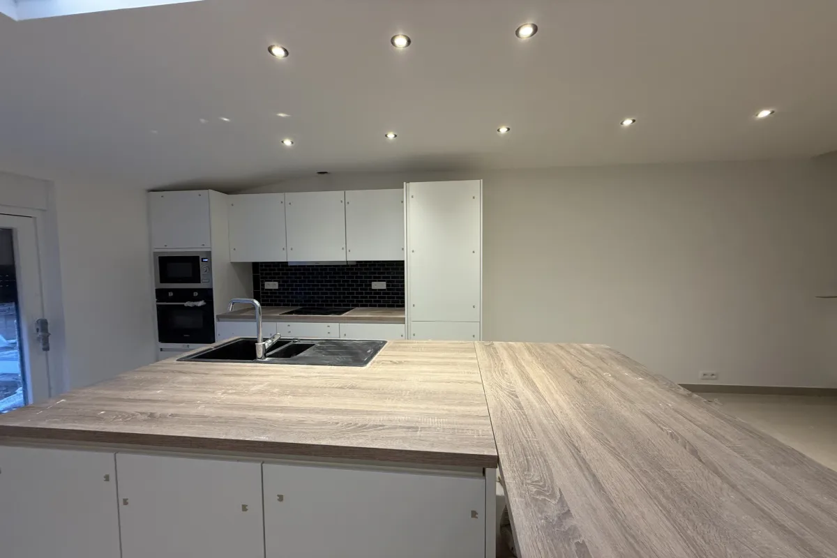 Huis te  huur in Komen 7780 950.00€ 5 slaapkamers 145.00m² - Zoekertje 628953