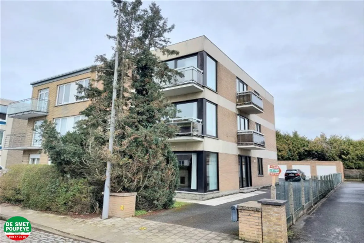 Parking / garage à louer à Sint-Andries 8200 85.00€  chambres m² - annonce 629172