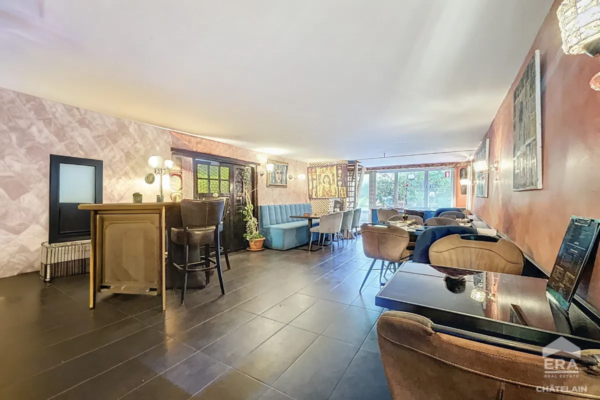 Handelszaak te  koop in Elsene 1050 345000.00€ 0 slaapkamers 140.00m² - Zoekertje 630522