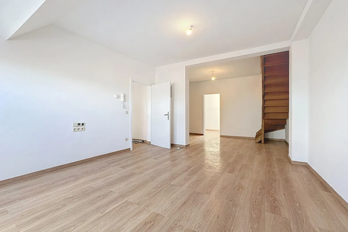 Duplex à louer à Schaerbeek 1030 985.00€ 1 chambres 55.00m² - annonce 630271