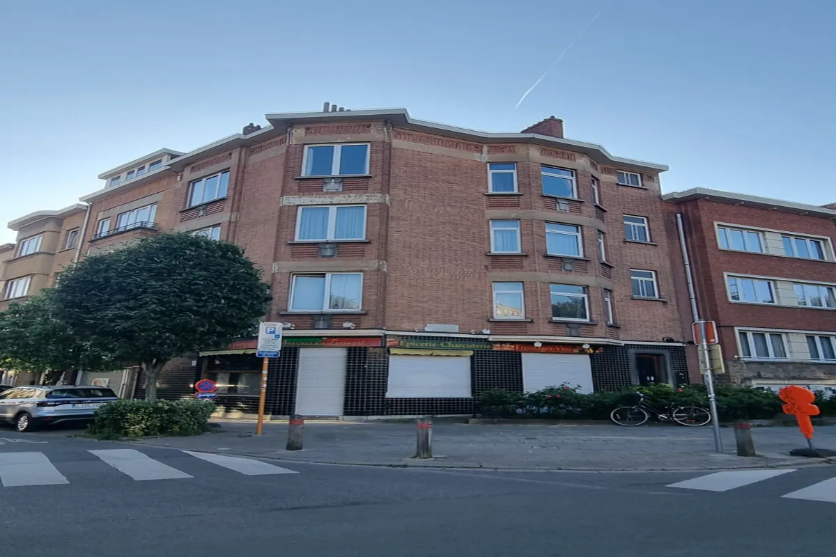 Appartement à vendre à Woluwe-Saint-Lambert 1200 325000.00€ 2 chambres 85.00m² - annonce 629629