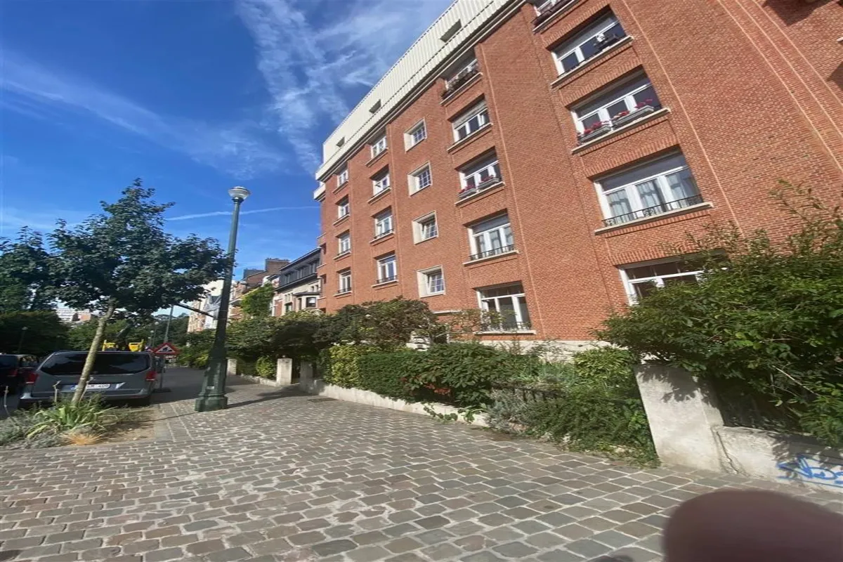 Appartement te  in Elsene 1050 340000.00€ 2 slaapkamers 90.00m² - Zoekertje 630478