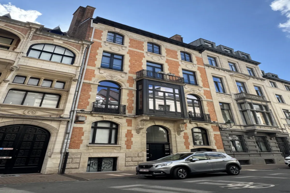 Duplex à vendre à Saint-Gilles 1060 1200000.00€ 4 chambres 245.00m² - annonce 630424