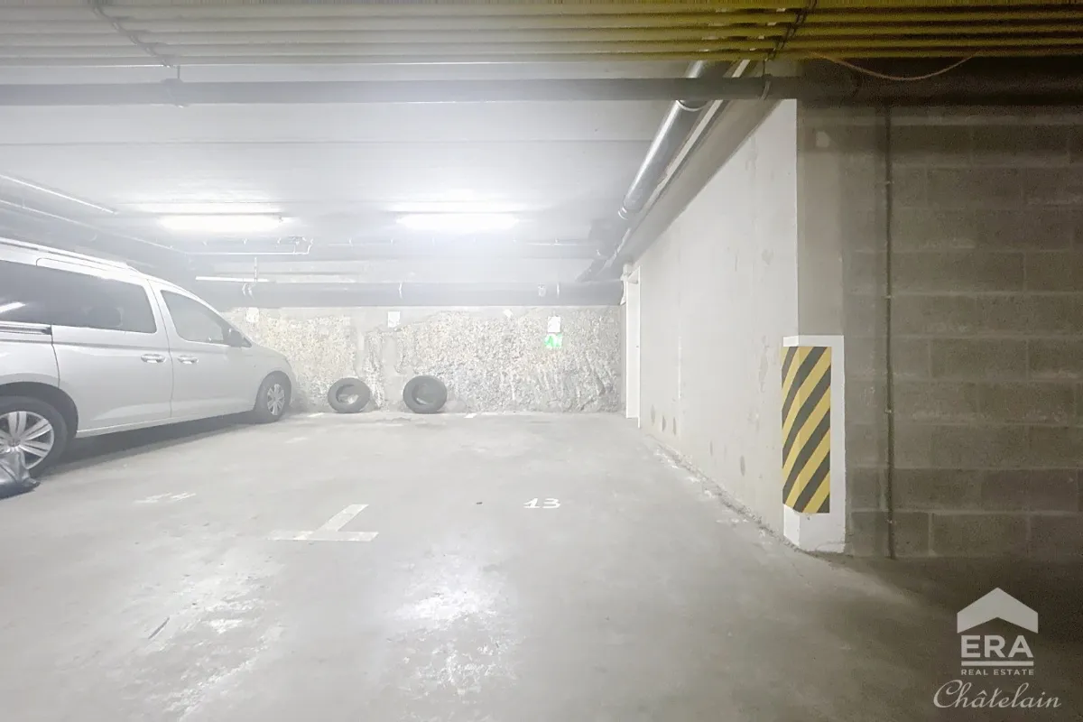 Parking te  in Etterbeek 1040 90.00€  slaapkamers m² - Zoekertje 629981