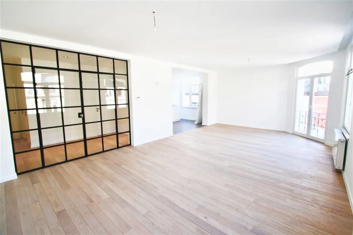 Appartement à louer à Saint-Gilles 1060 1450.00€ 1 chambres 83.00m² - annonce 630448