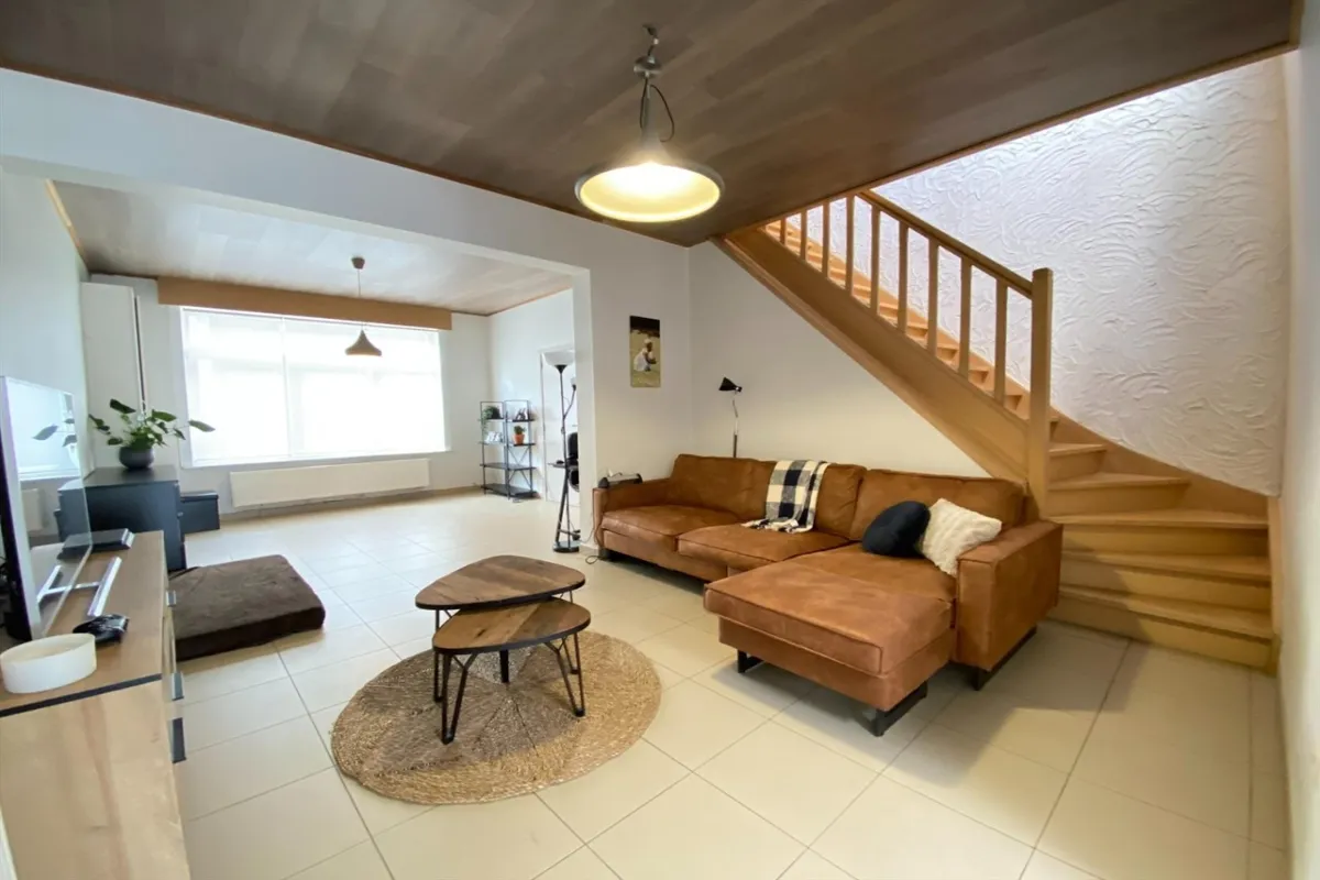 Huis te  huur in Aarsele 8700 700.00€ 3 slaapkamers 109.00m² - Zoekertje 630066