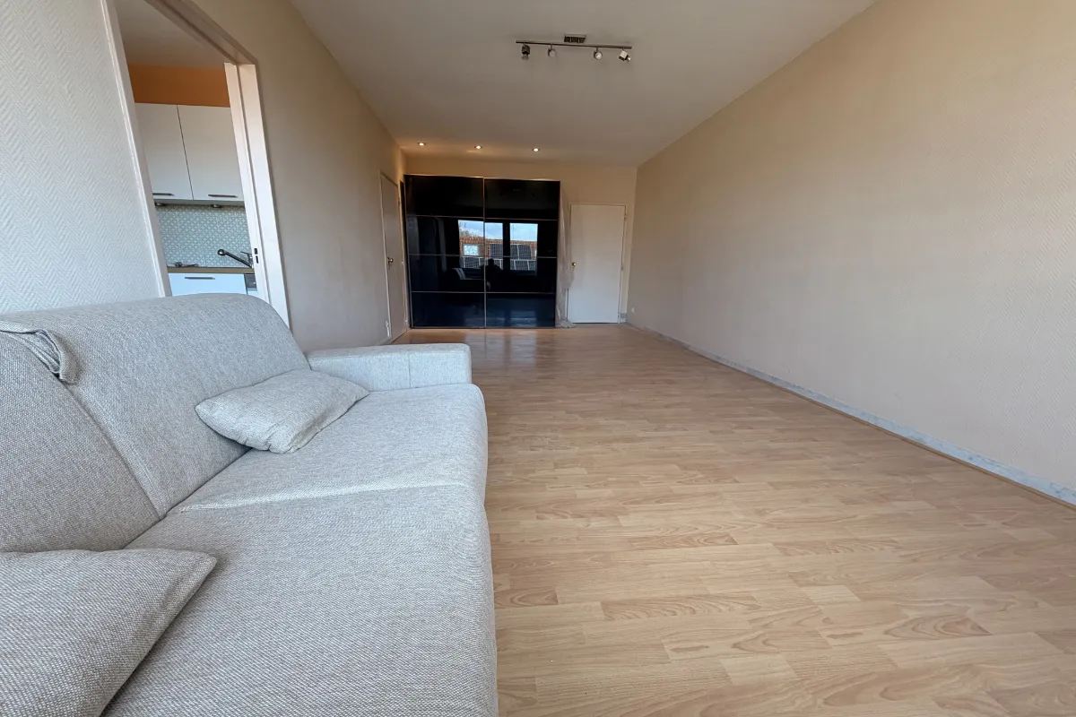 Studio te  huur in Ukkel 1180 900.00€ 0 slaapkamers 40.00m² - Zoekertje 629888