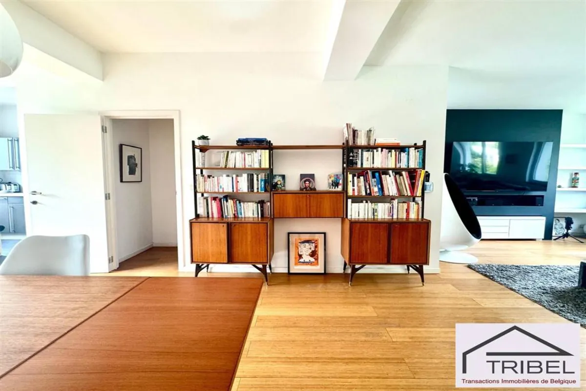 Appartement te  in Ukkel 1180 1750.00€ 3 slaapkamers 130.00m² - Zoekertje 629978