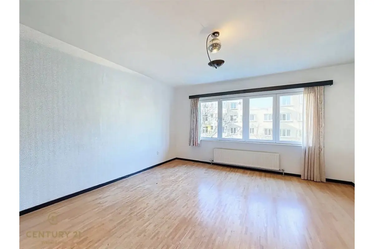 Appartement te  koop in Sint-Gillis 1060 199000.00€ 1 slaapkamers 40.00m² - Zoekertje 631353