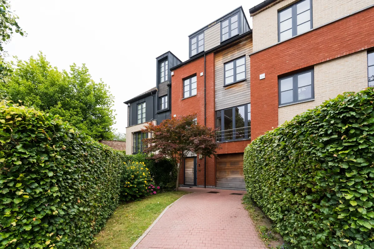 Huis te  koop in Ukkel 1180 755000.00€ 4 slaapkamers 223.00m² - Zoekertje 631075