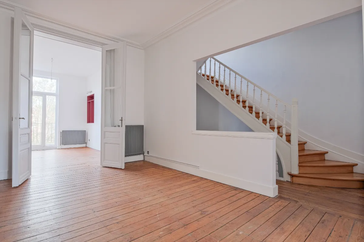 Appartement te  koop in Elsene 1050 639000.00€ 2 slaapkamers 150.00m² - Zoekertje 631375