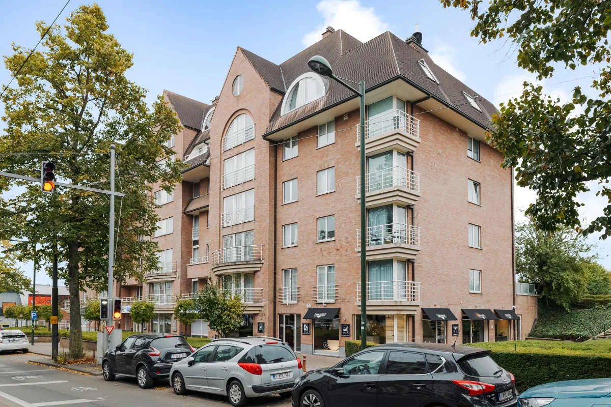 Appartement à vendre à Woluwe-Saint-Pierre 1150 650000.00€ 3 chambres 120.00m² - annonce 631067