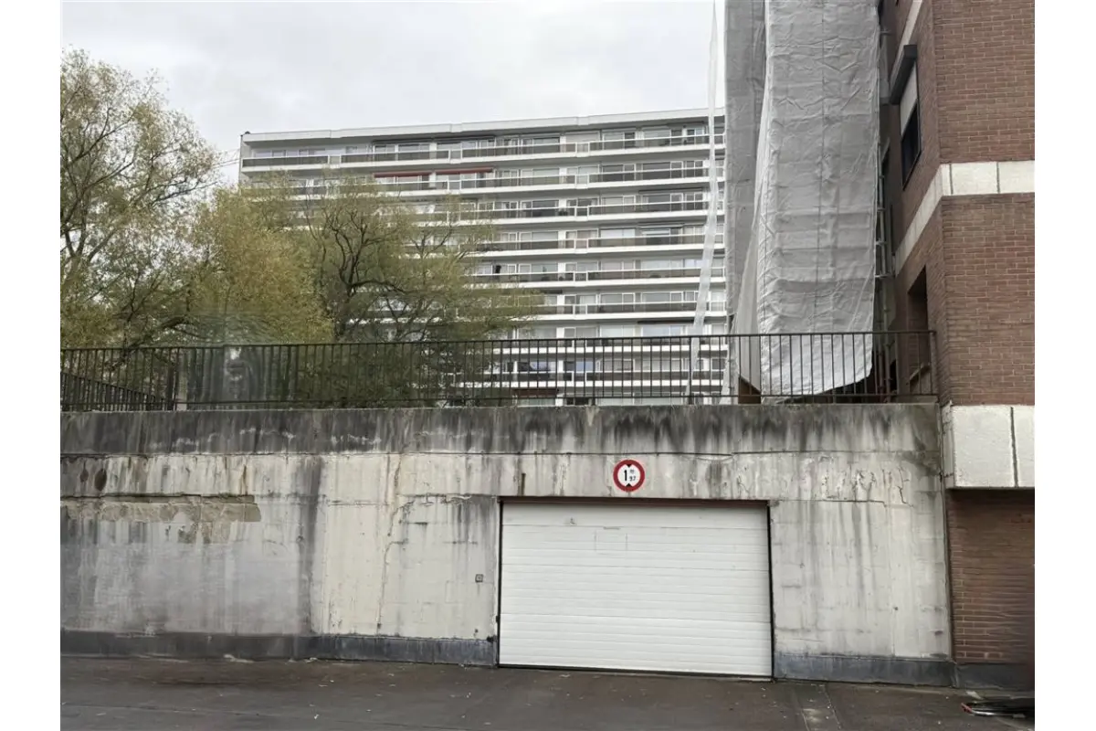 Box à vendre à Anderlecht 1070 35000.00€  chambres m² - annonce 631104