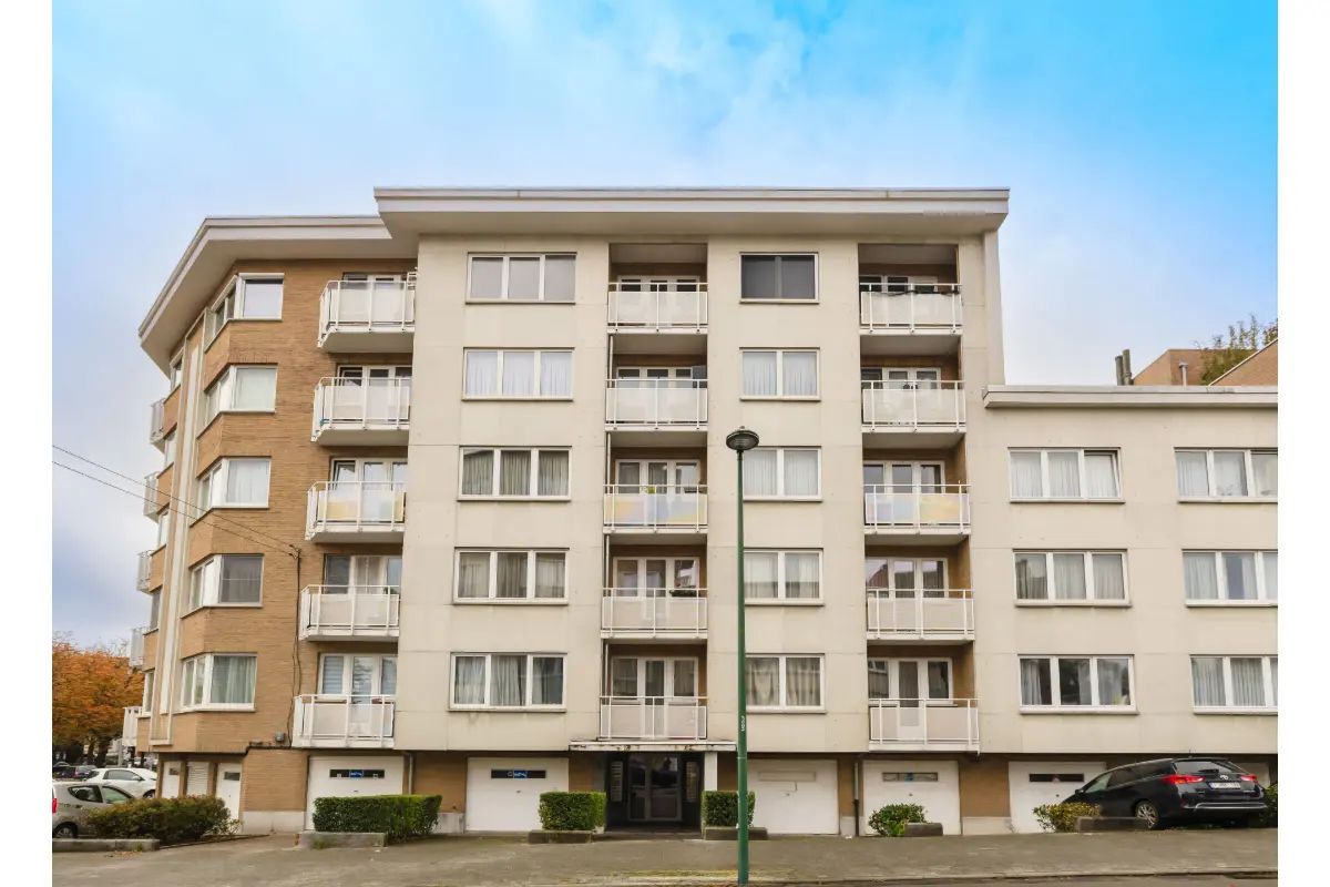 Studio te  koop in Sint-Jans-Molenbeek 1080 115000.00€ 0 slaapkamers 32.00m² - Zoekertje 631443