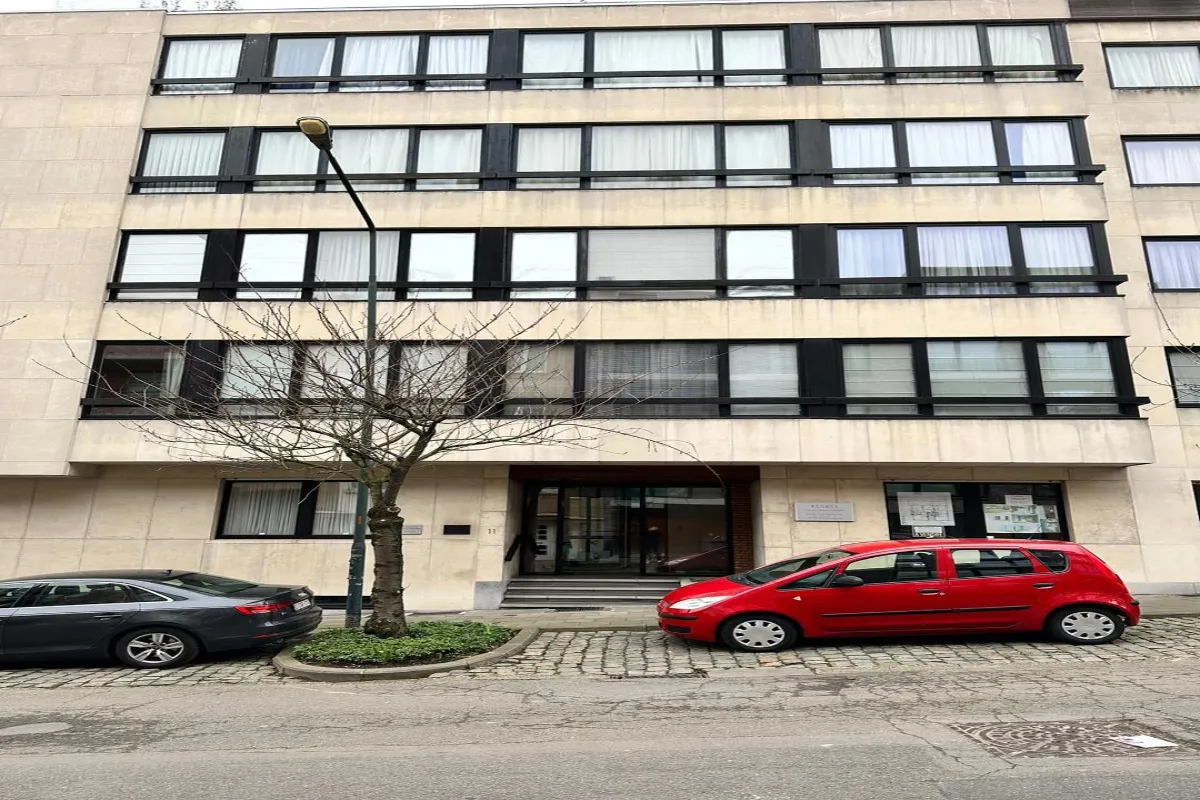 Handelszaak te  koop in Oudergem 1160 350000.00€  slaapkamers 110.00m² - Zoekertje 630953