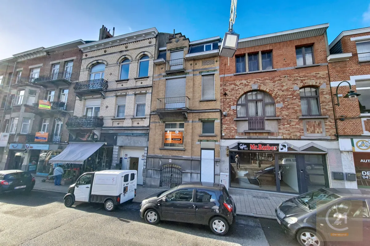 Huis te  koop in Laken 1020 329000.00€ 4 slaapkamers 230.00m² - Zoekertje 631428