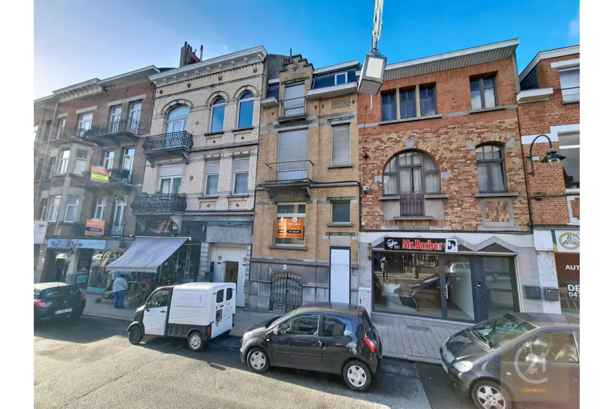 Huis te  koop in Laken 1020 329000.00€ 4 slaapkamers 230.00m² - Zoekertje 664439