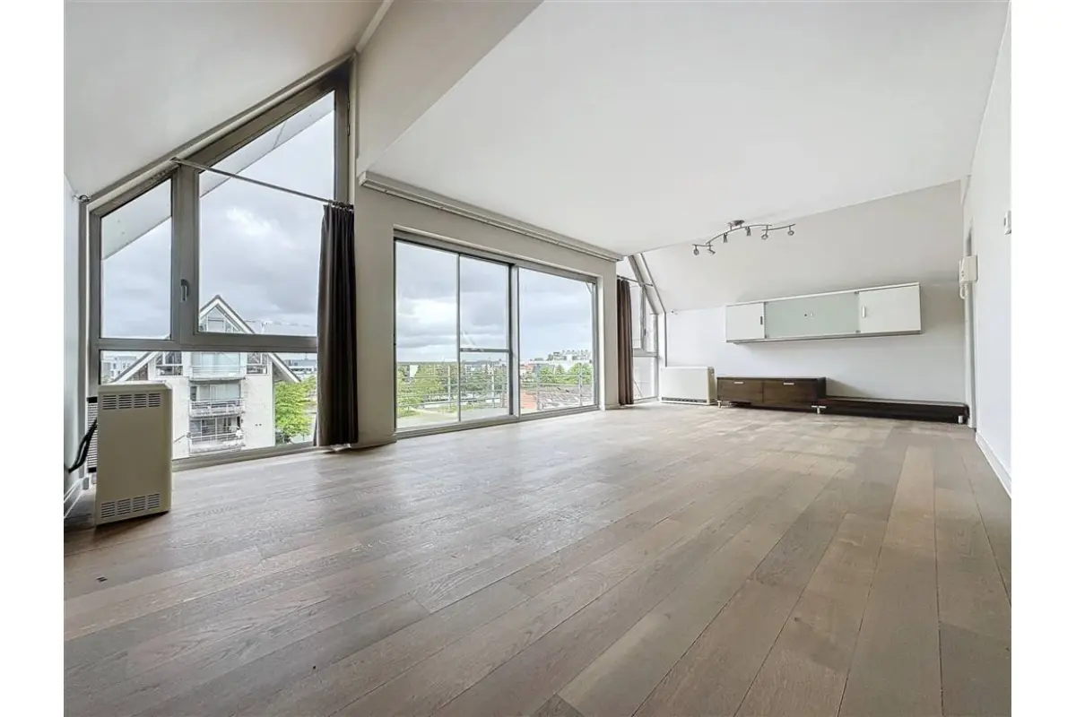 Triplex à vendre à Roulers 8800 235000.00€ 2 chambres 130.00m² - annonce 631326