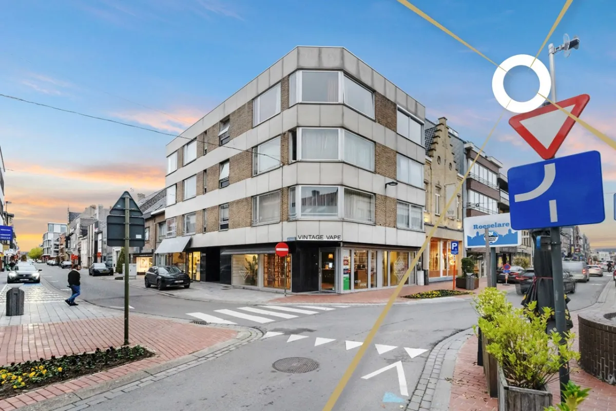 Appartement te  koop in Roeselare 8800 129000.00€ 1 slaapkamers 70.00m² - Zoekertje 630592