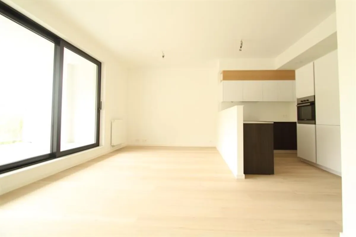 Appartement te  huur in Ukkel 1180 1250.00€ 2 slaapkamers 85.00m² - Zoekertje 632577