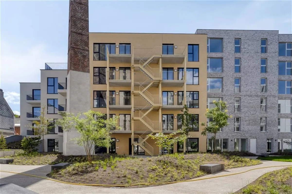 Studio te  huur in Antwerpen 2060 880.00€  slaapkamers 62.00m² - Zoekertje 631844