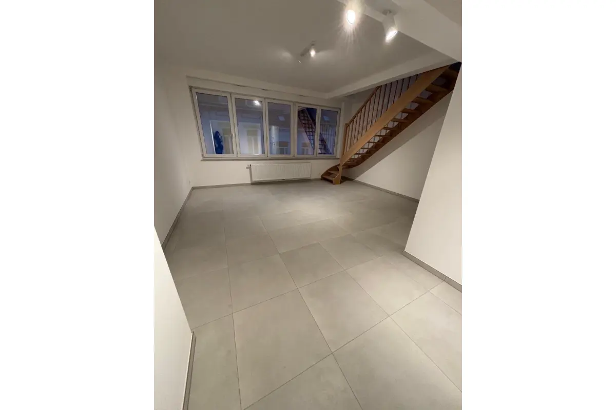 Duplex à louer à Uccle 1180 1550.00€ 2 chambres 100.00m² - annonce 632060