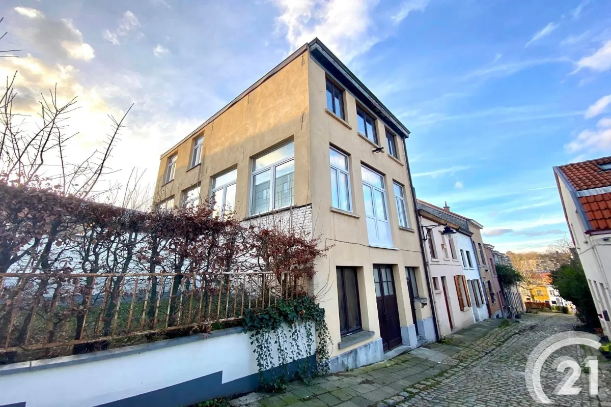 Mixgebouw te  koop in Oudergem 1160 850000.00€ 4 slaapkamers 610.00m² - Zoekertje 632105