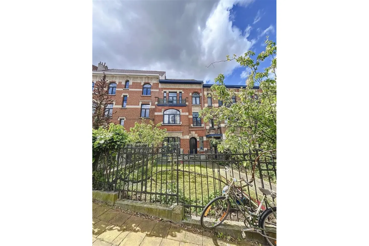 Maison à vendre à Etterbeek 1040 699000.00€ 6 chambres 225.00m² - annonce 632030