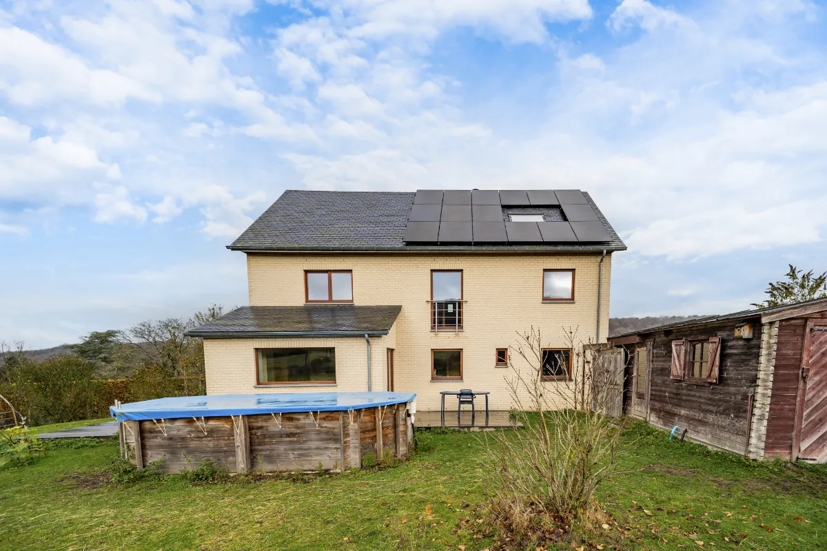 Villa à vendre à Dave 5100 775000.00€ 4 chambres 270.00m² - annonce 632055