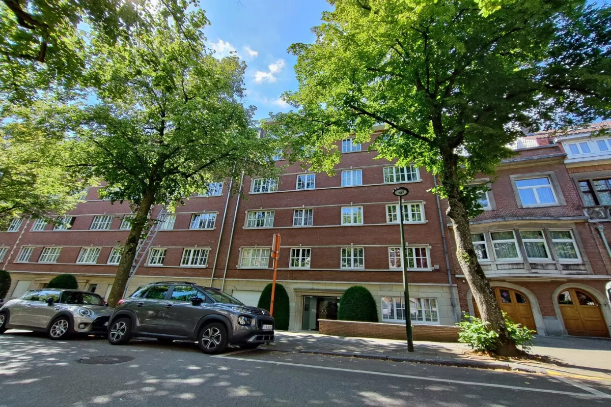 Appartement te  huur in Ukkel 1180 1450.00€ 2 slaapkamers 110.00m² - Zoekertje 632113