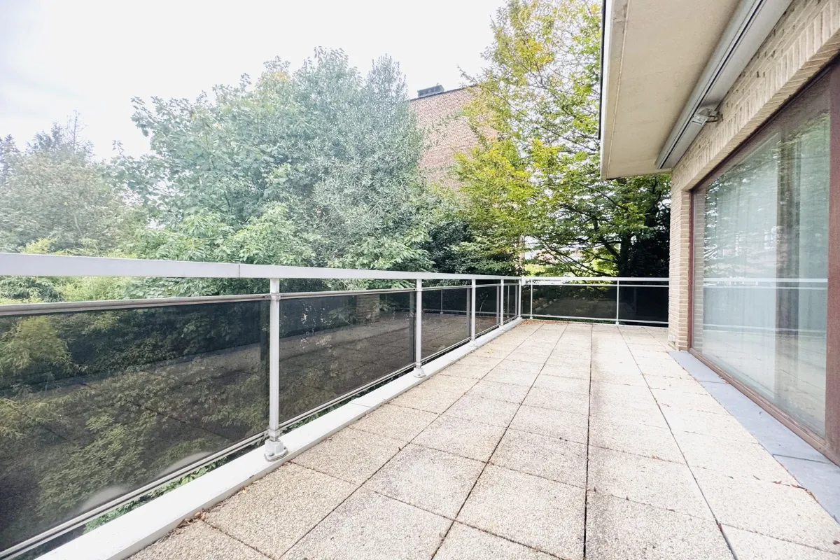 Appartement te  huur in Ukkel 1180 1650.00€ 2 slaapkamers 150.00m² - Zoekertje 632215