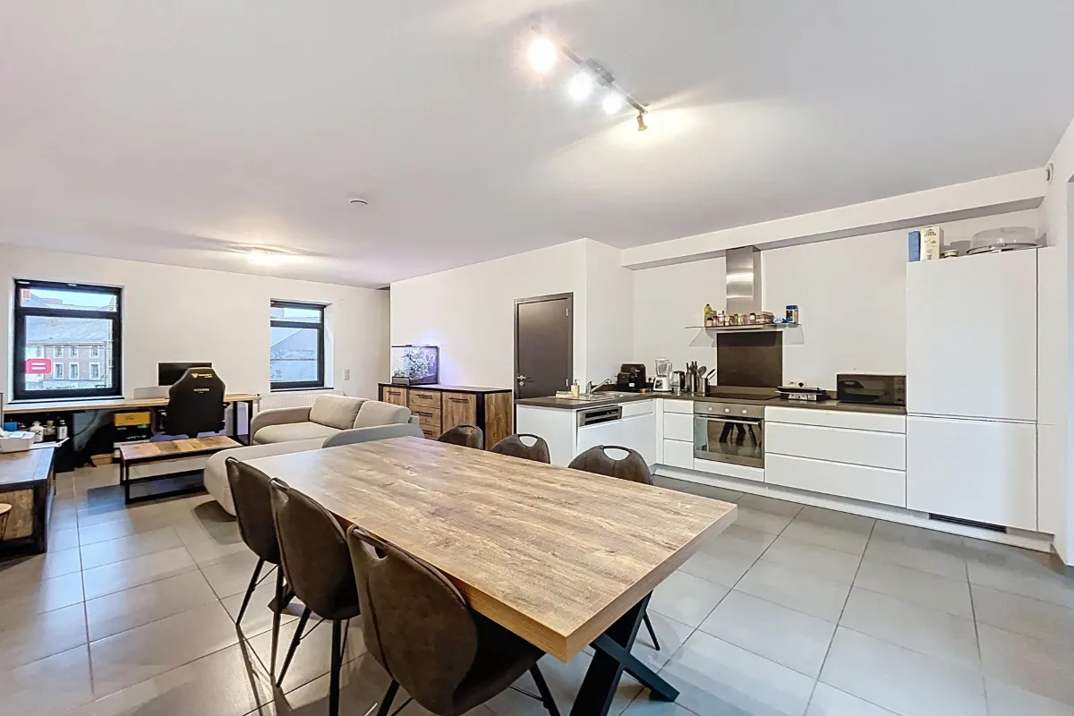 Duplex te  huur in Ciney 5590 850.00€ 2 slaapkamers 75.00m² - Zoekertje 632570