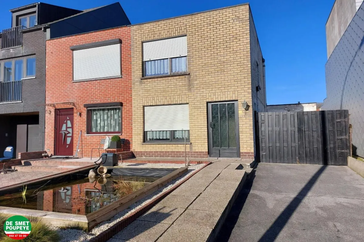 Huis te  huur in Sint-Andries 8200 820.00€ 2 slaapkamers 106.00m² - Zoekertje 633219