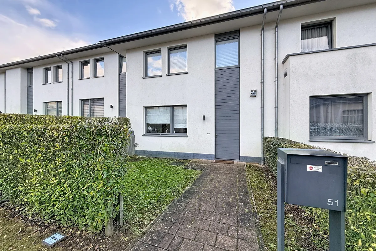 Huis te  huur in Waterloo 1410 2100.00€ 4 slaapkamers 175.00m² - Zoekertje 633375