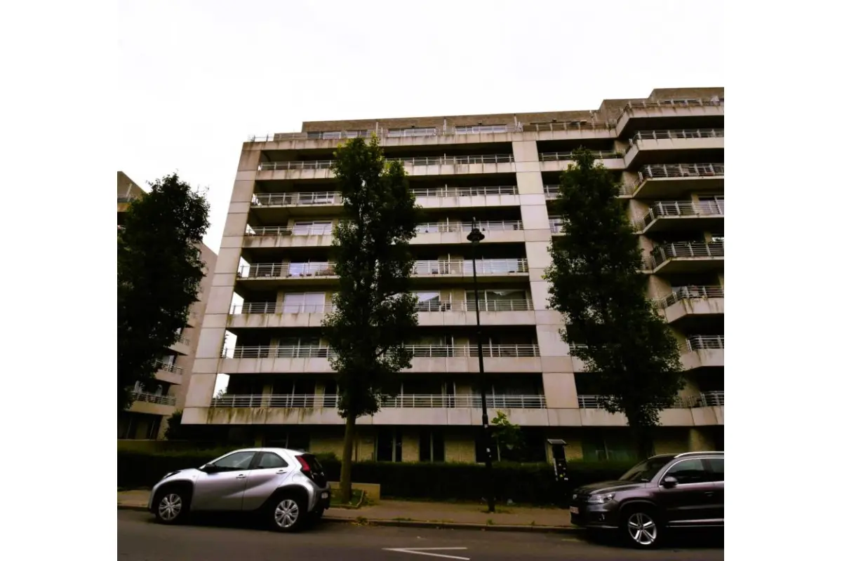 Appartement à  à Molenbeek-Saint-Jean 1080 235000.00€ 2 chambres 85.00m² - annonce 632743