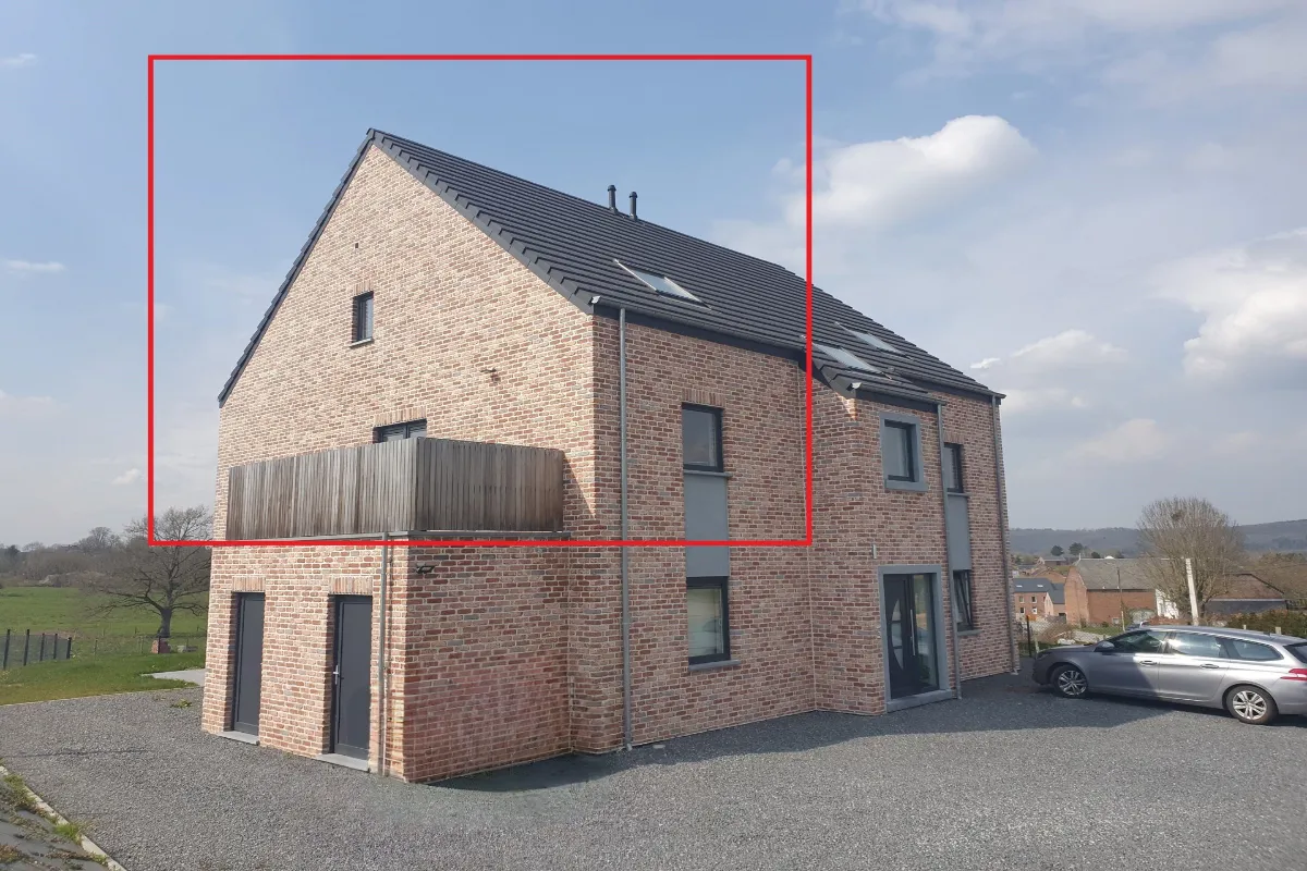 Duplex te  huur in Hour 5563 700.00€ 2 slaapkamers 114.00m² - Zoekertje 633381