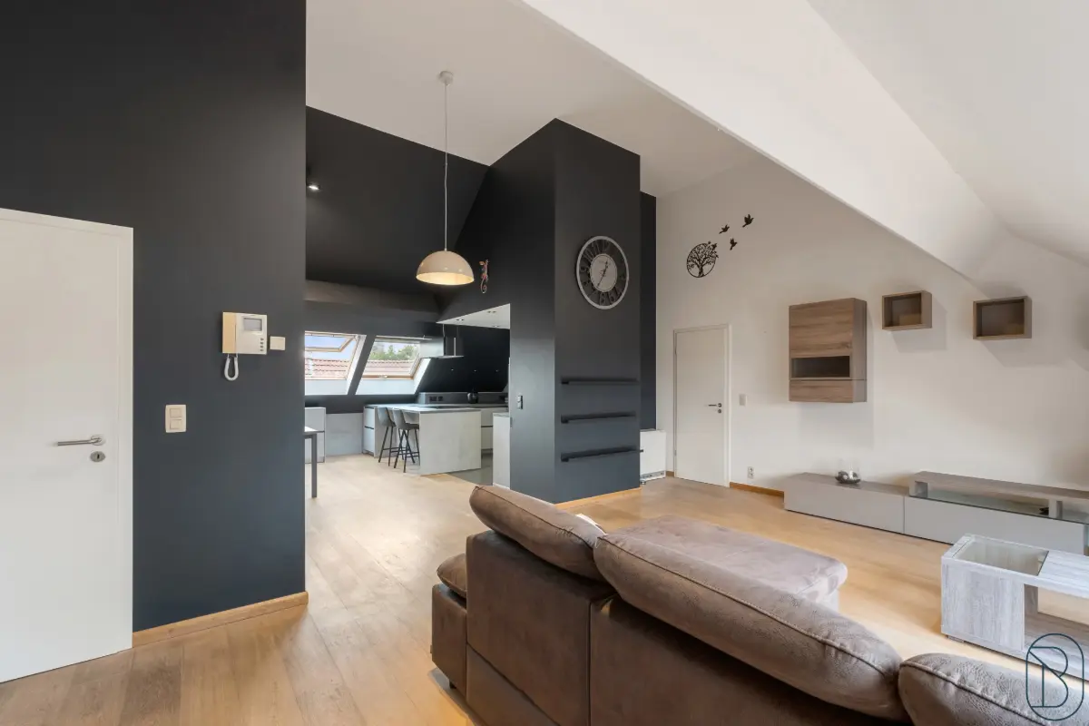 Loft à vendre à Buissenal 7911 325000.00€ 3 chambres 132.00m² - annonce 633050